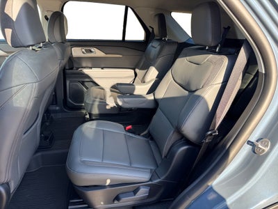 2026 Ford Explorer Active 200A