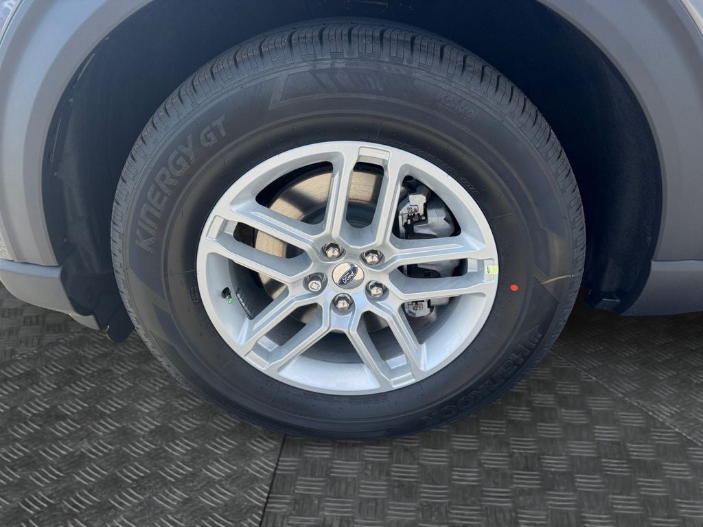 2026 Ford Explorer Active 200A
