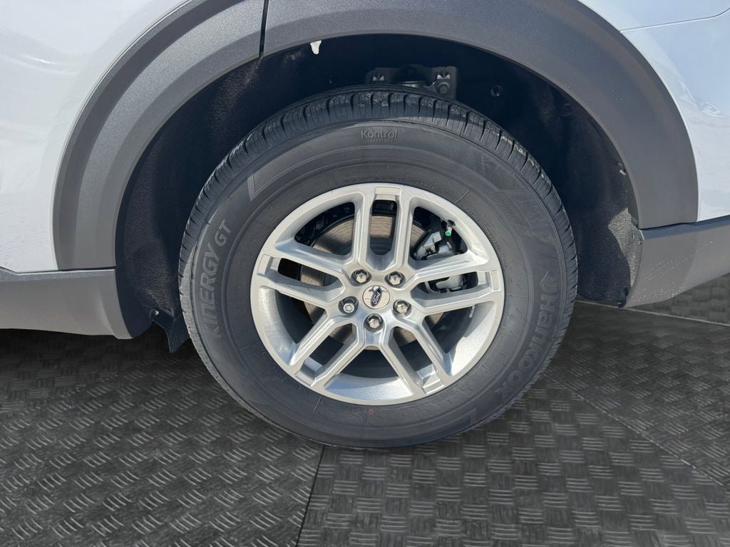2026 Ford Explorer Active 200A