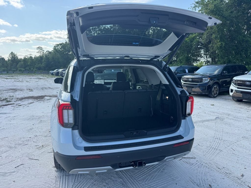2026 Ford Explorer Active 200A