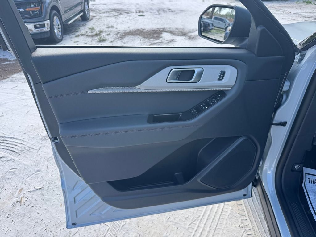 2026 Ford Explorer Active 200A