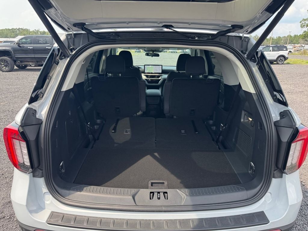 2026 Ford Explorer Active 200A