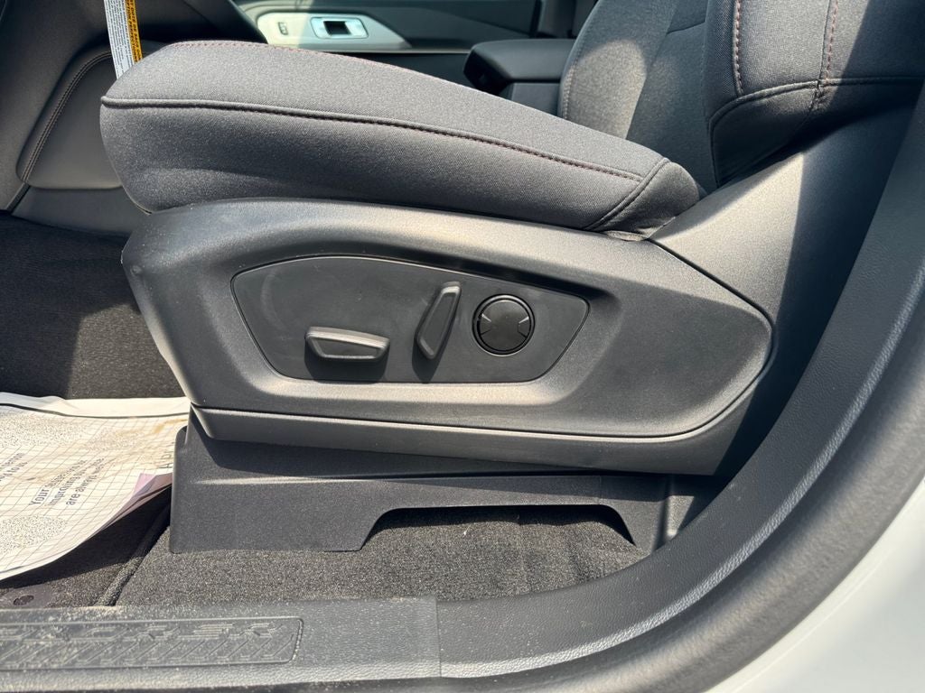 2026 Ford Explorer Active 200A