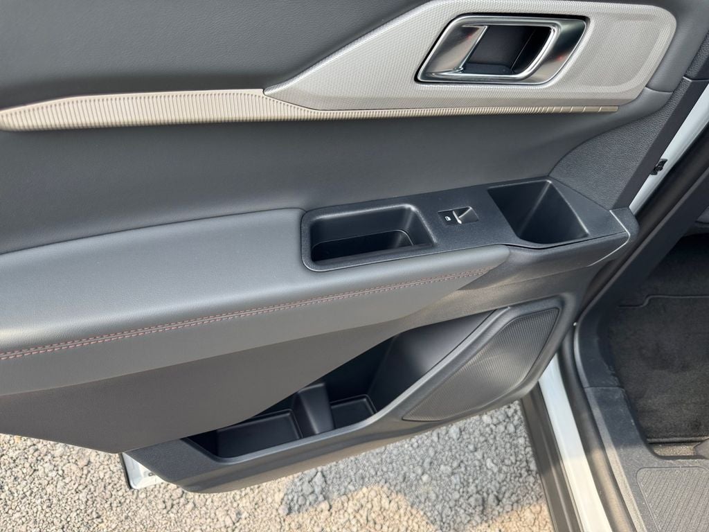 2026 Ford Explorer Active 200A