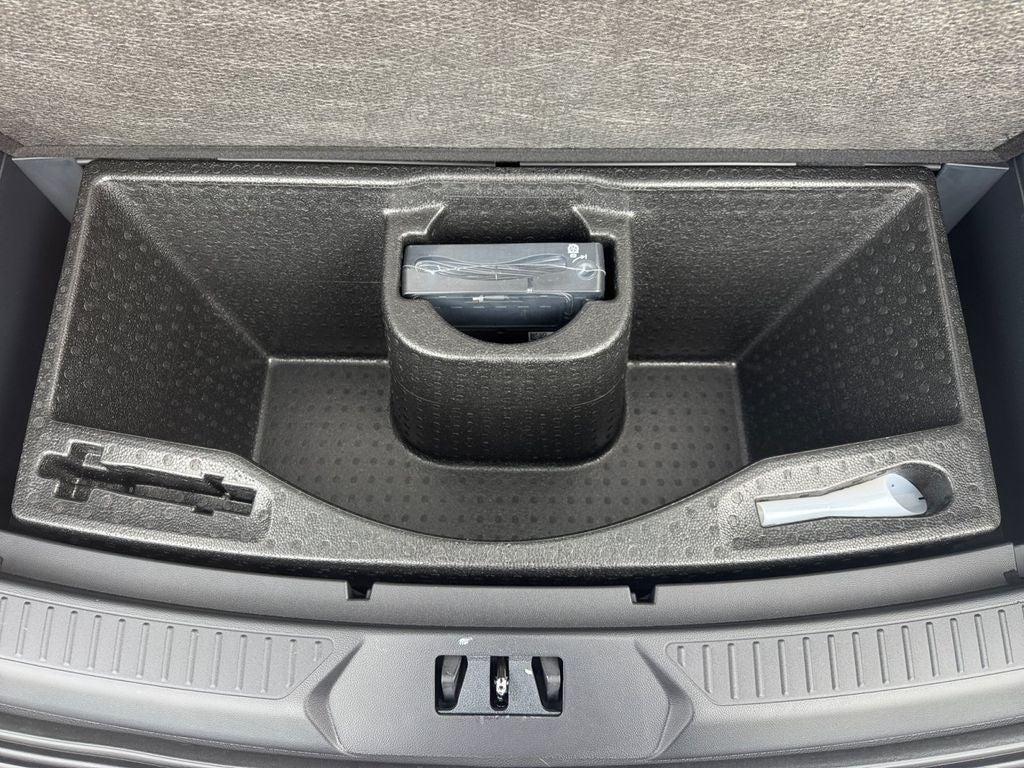 2027 Ford Explorer Active InTransit
