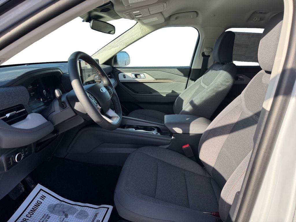 2026 Ford Explorer Active 200A