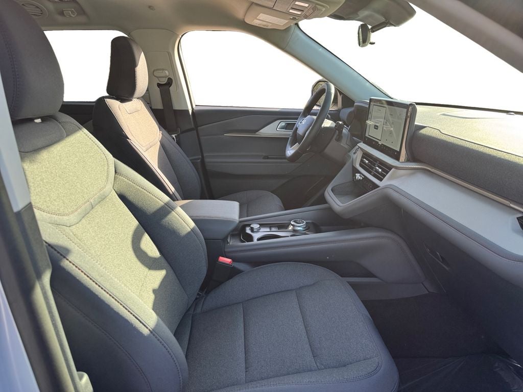 2026 Ford Explorer Active 200A