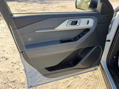 2026 Ford Explorer Active 200A