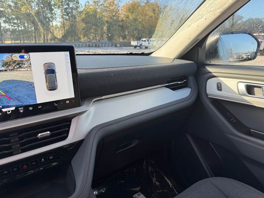 2026 Ford Explorer Active 200A