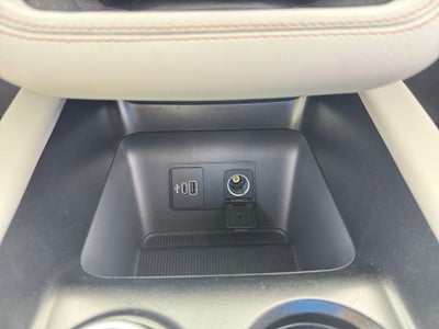 2026 Ford Explorer Active 200A
