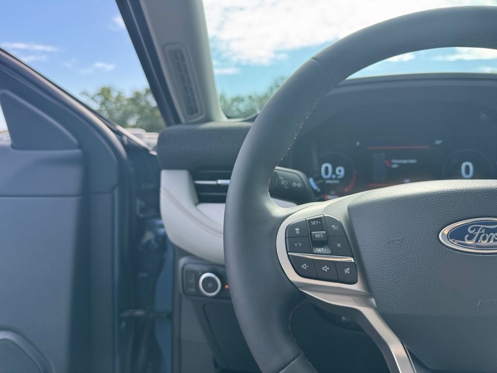 2026 Ford Explorer Active 200A
