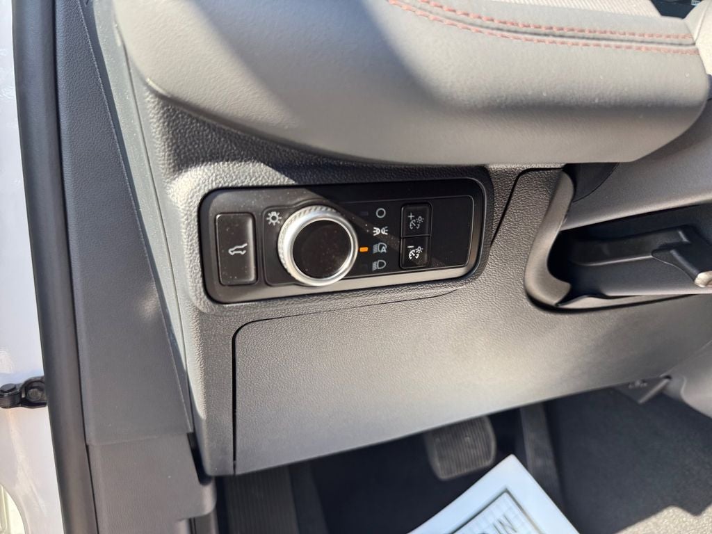 2026 Ford Explorer Active 200A