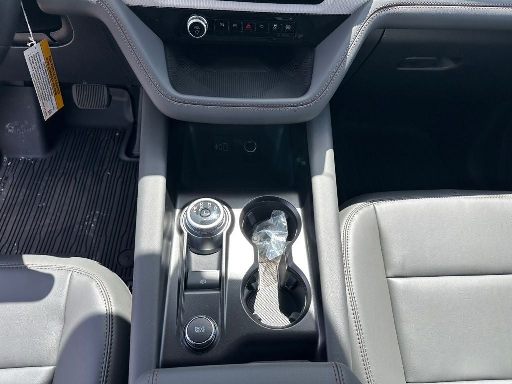 2026 Ford Explorer Active 200A