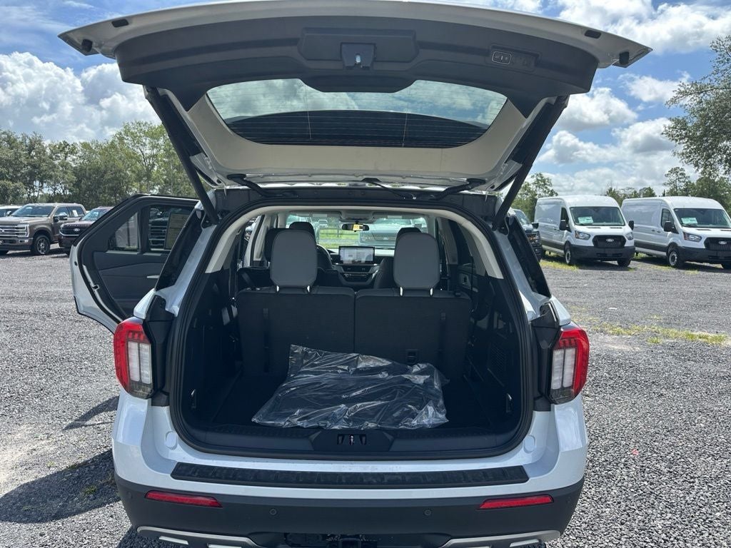 2026 Ford Explorer Active 200A