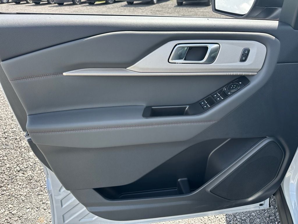 2026 Ford Explorer Active 200A