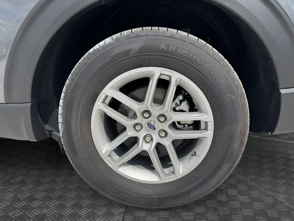2026 Ford Explorer Active 200A