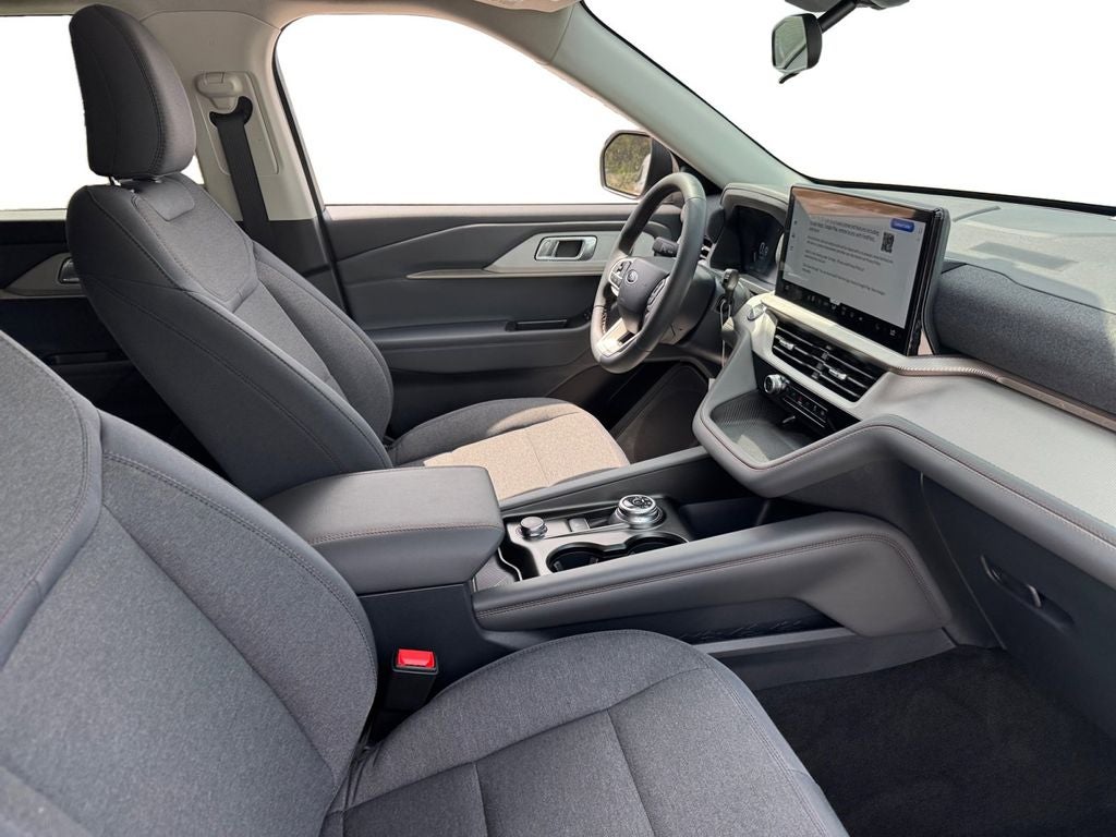 2026 Ford Explorer Active 200A