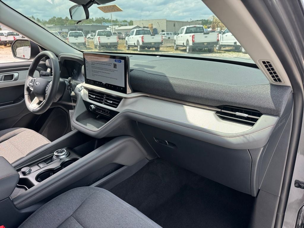 2026 Ford Explorer Active 200A