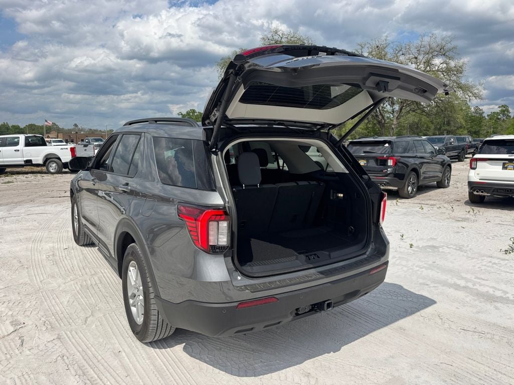 2026 Ford Explorer Active 200A