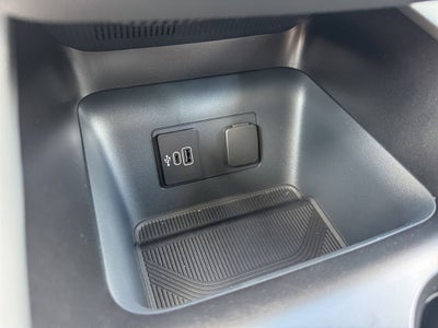 2026 Ford Explorer Active 200A