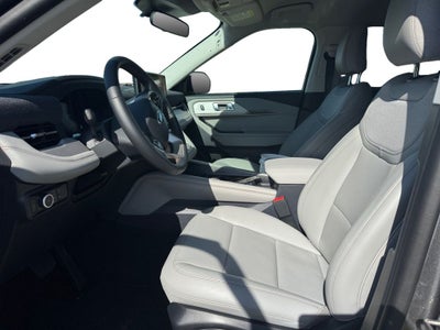 2026 Ford Explorer Active 200A