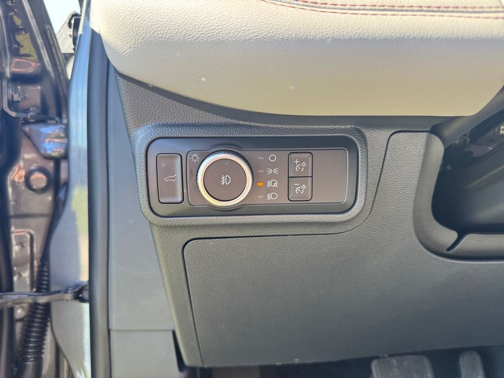 2026 Ford Explorer Active 200A
