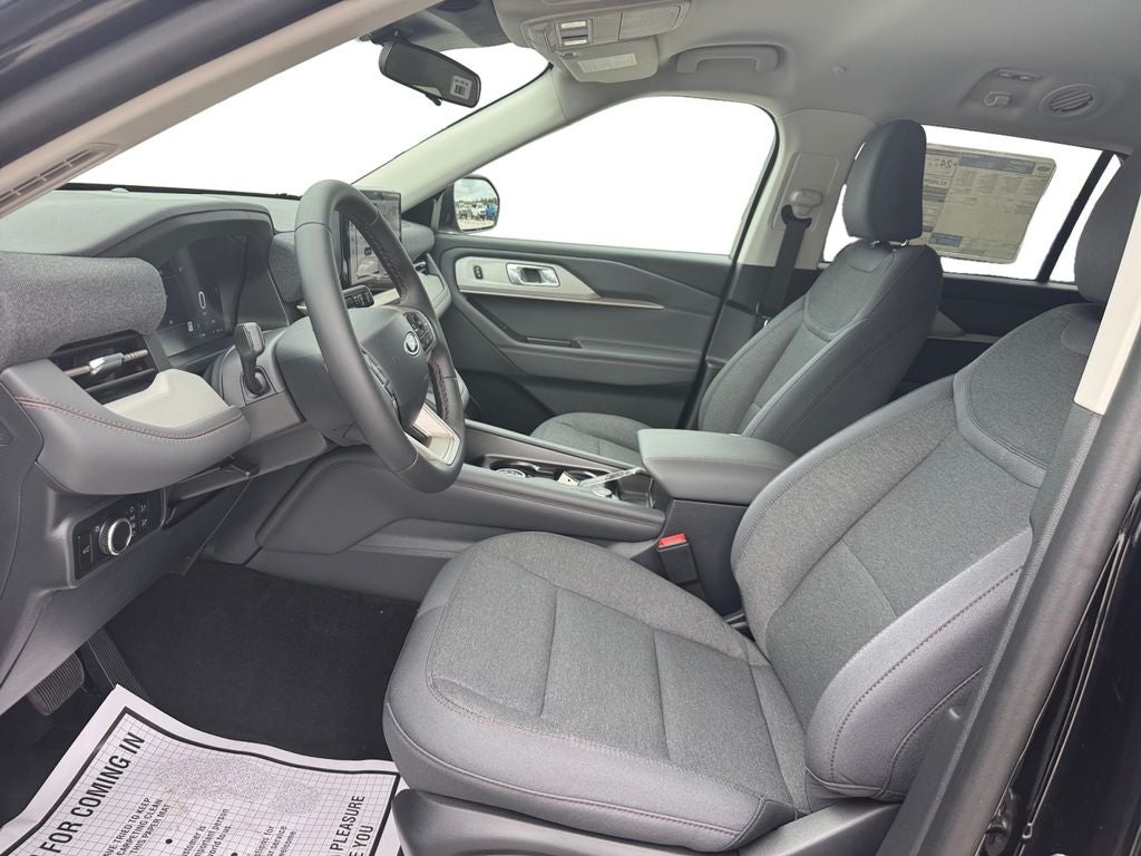 2026 Ford Explorer Active 200A