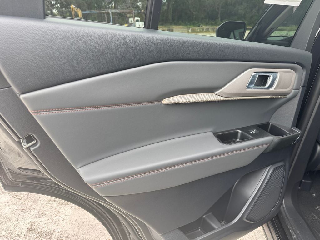 2026 Ford Explorer Active 200A