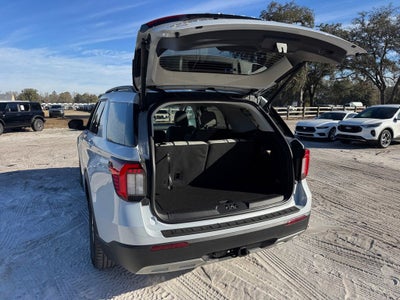 2026 Ford Explorer Active 200A