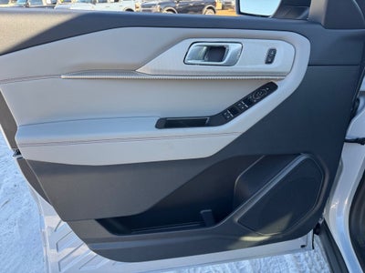 2026 Ford Explorer Active 200A