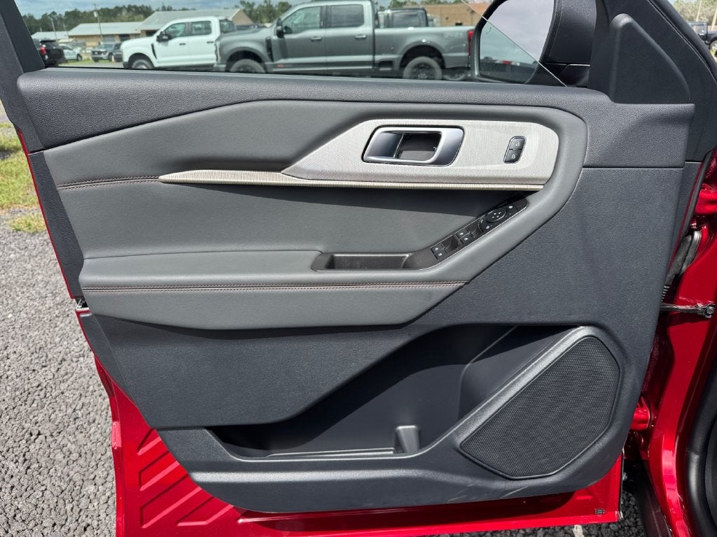 2027 Ford Explorer Active 200A