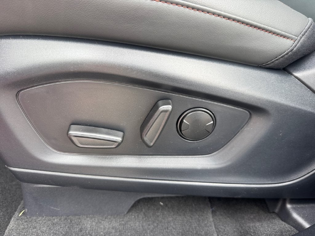 2027 Ford Explorer Active 200A