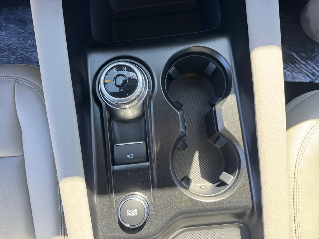 2027 Ford Explorer Active 200A