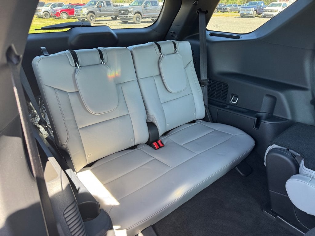 2027 Ford Explorer Active 200A