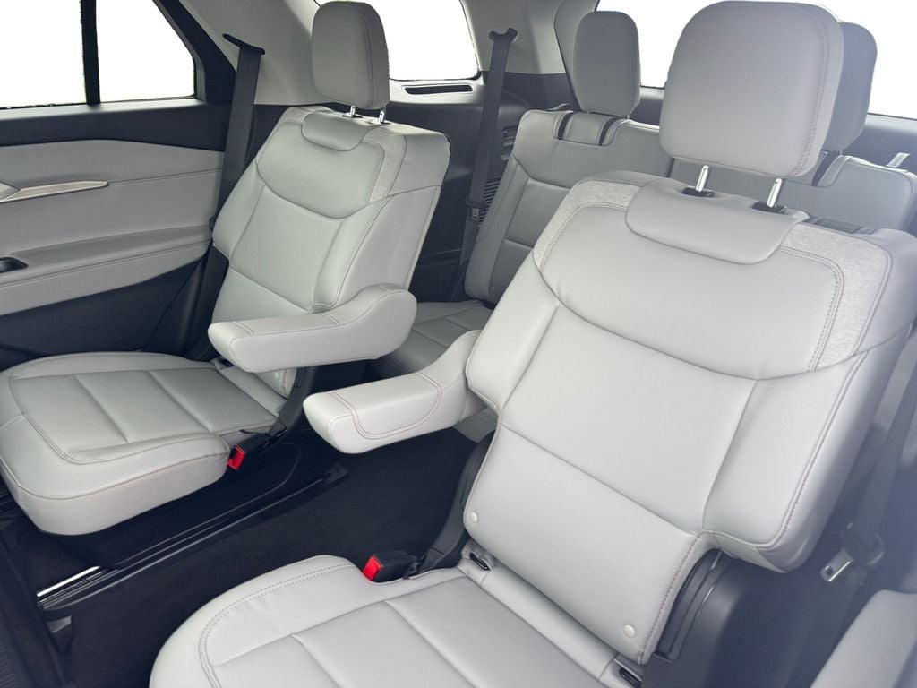 2026 Ford Explorer Active 200A