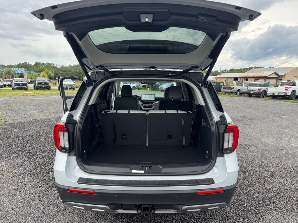 2026 Ford Explorer Active 200A