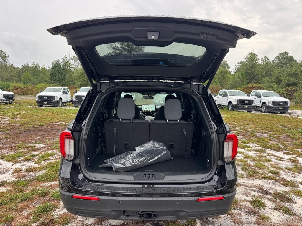 2027 Ford Explorer Active 200A