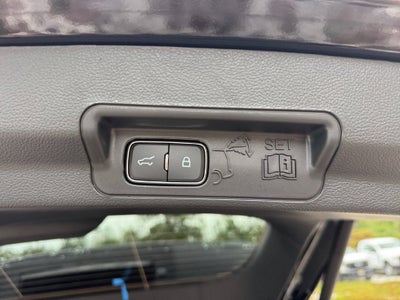 2027 Ford Explorer Active 200A