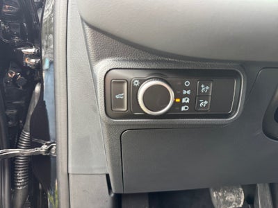 2027 Ford Explorer Active 200A