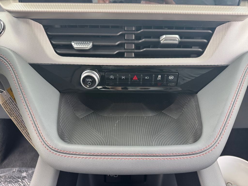 2027 Ford Explorer Active 200A
