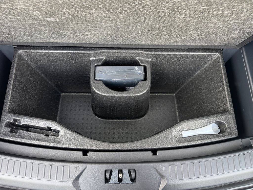 2027 Ford Explorer Active 200A