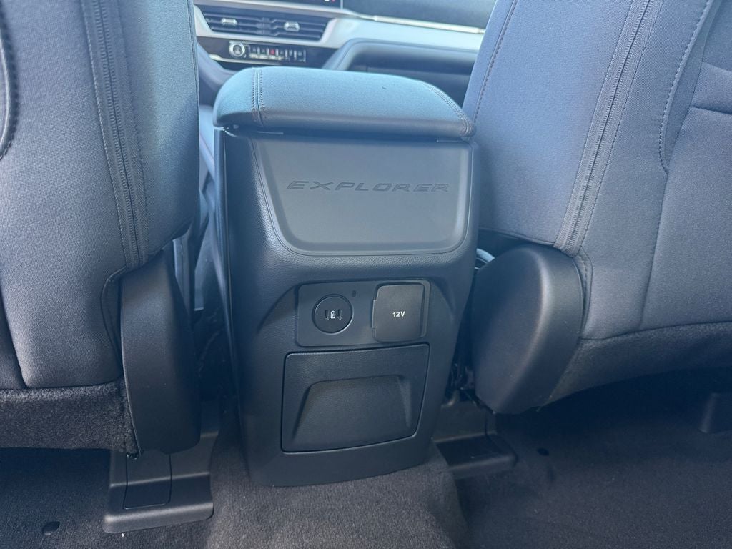 2026 Ford Explorer Active 200A
