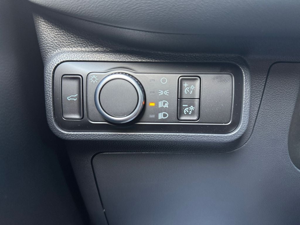 2026 Ford Explorer Active 200A