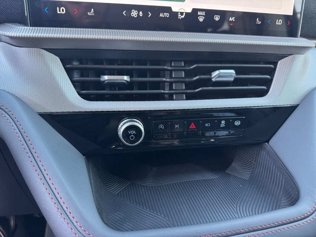 2026 Ford Explorer Active 200A