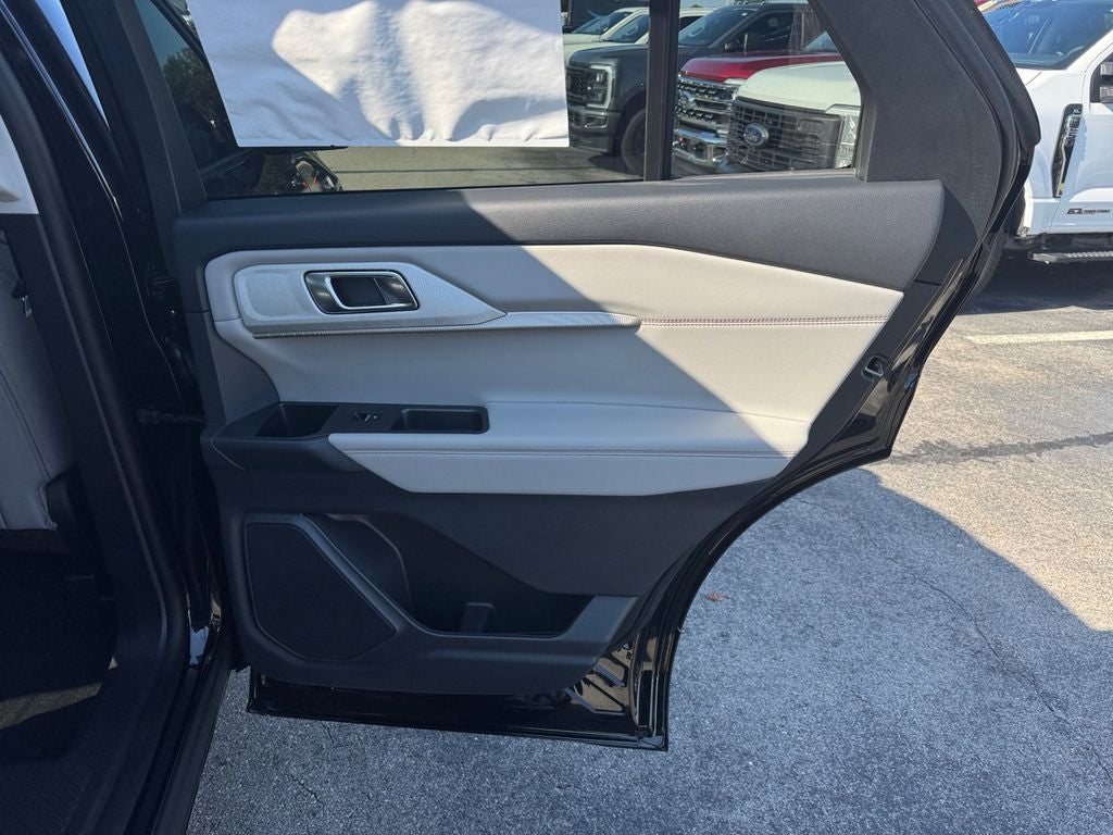 2026 Ford Explorer Active 200A
