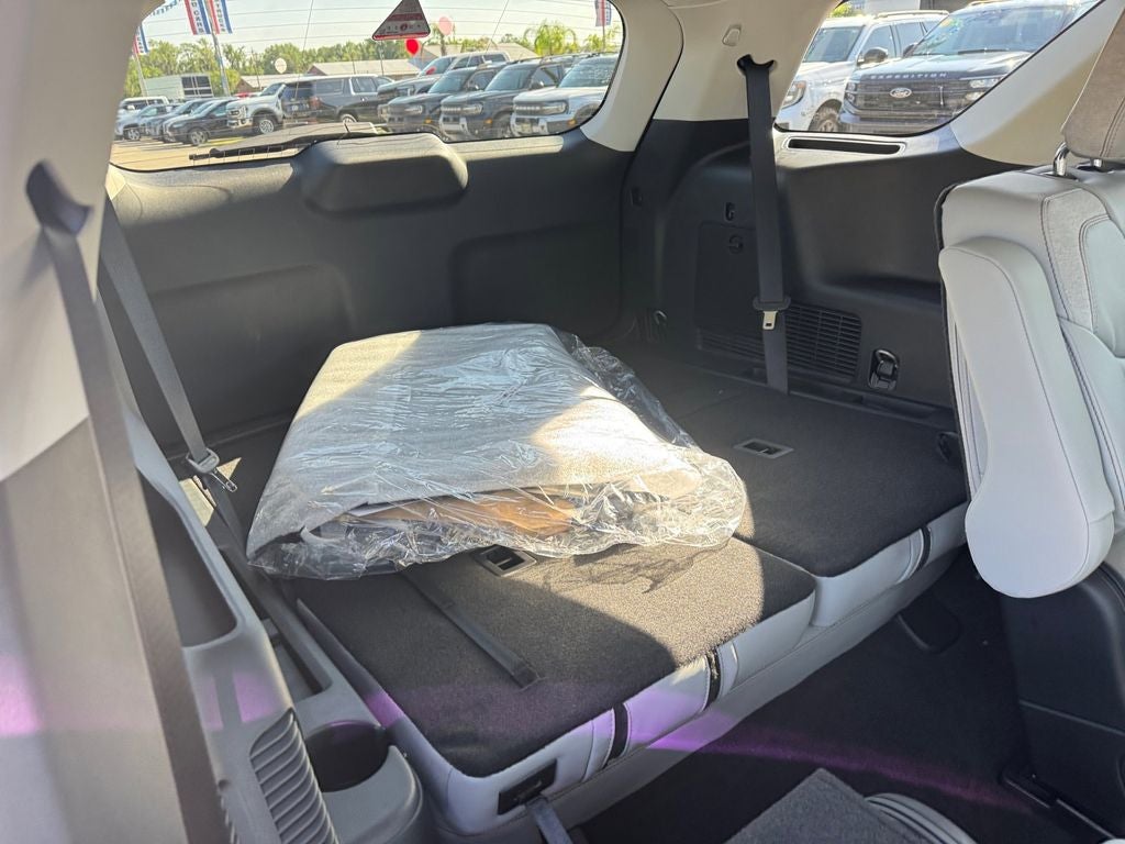 2026 Ford Explorer Active 200A