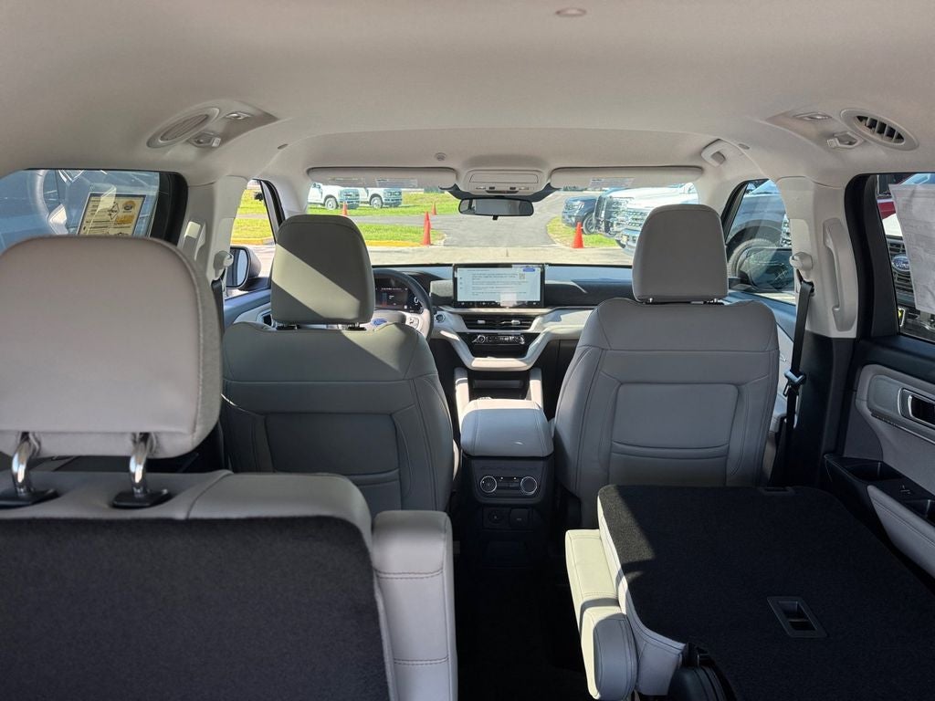 2026 Ford Explorer Active 200A
