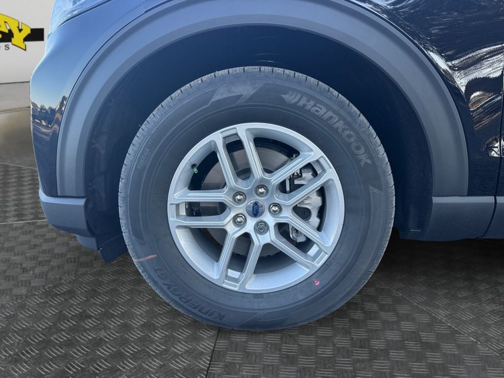 2026 Ford Explorer Active 200A