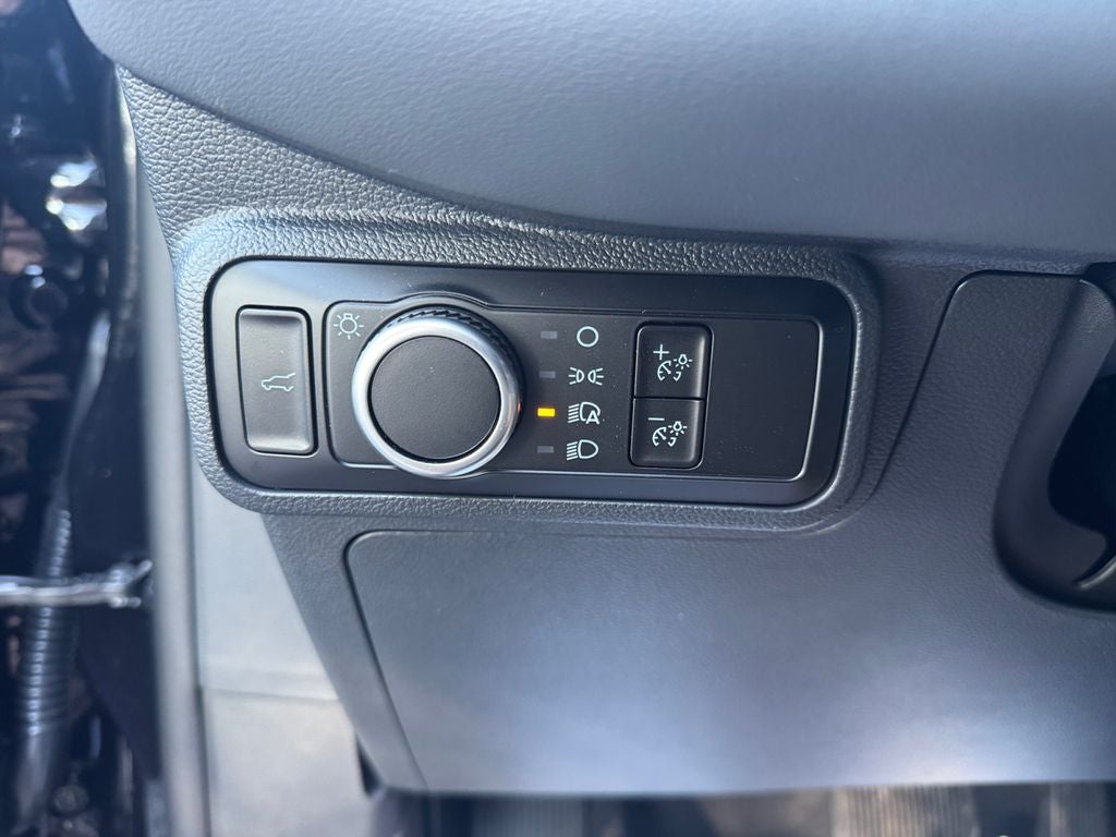 2026 Ford Explorer Active 200A