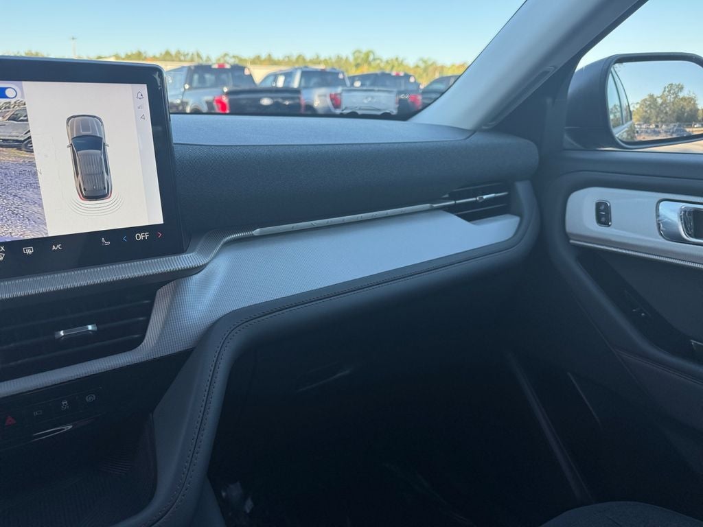 2026 Ford Explorer Active 200A